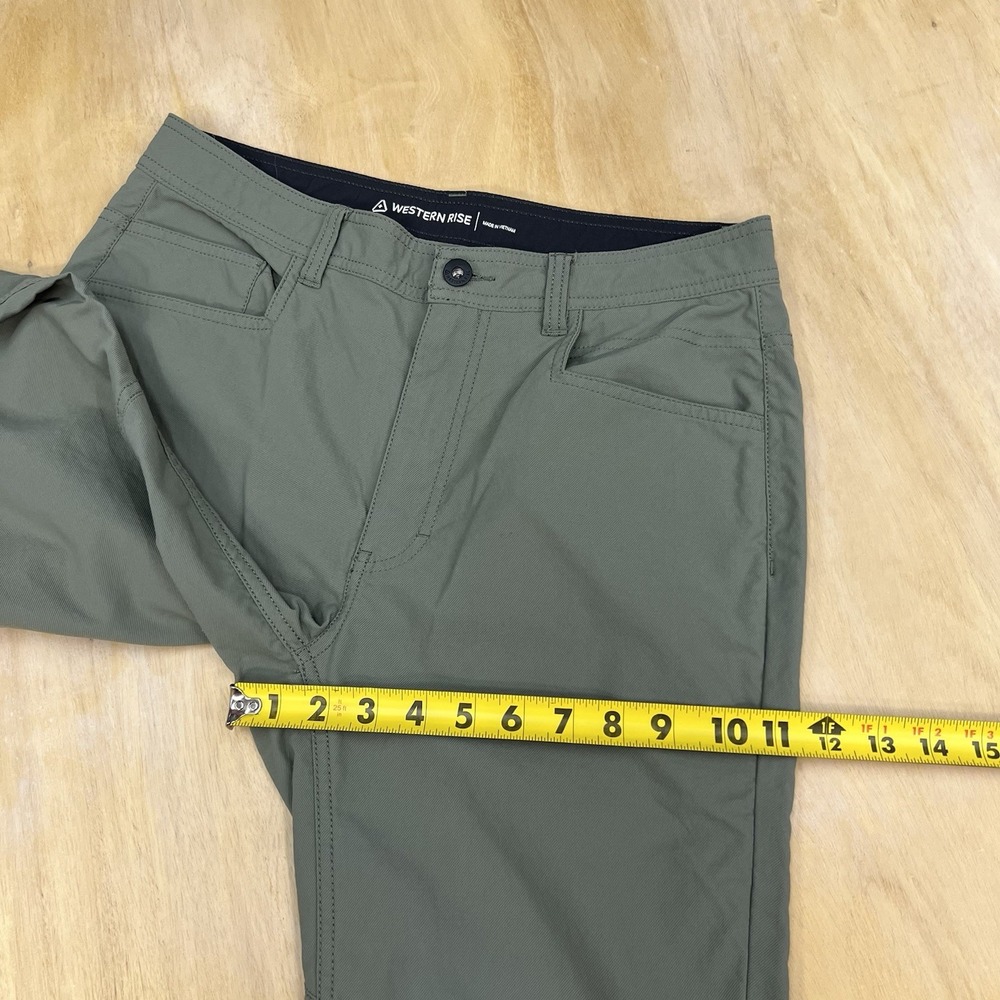 Western Rise Evolution Chino Pants Mens 31x31 Slim Fit Straight Leg‎ Green - Picture 8 of 13